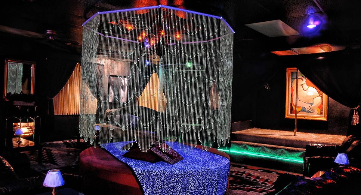 Green Door Las Vegas swinger club playroom