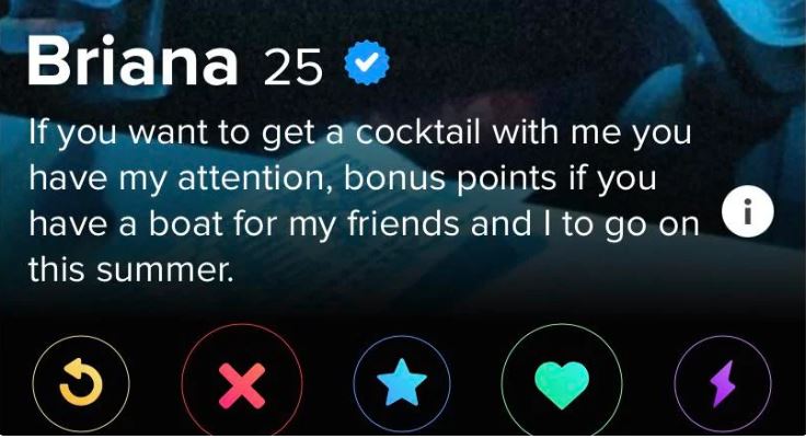 Tinder graphic about having a boat for bonus points
