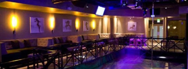Trapeze Swinger Club review Ft Lauderdale Florida Interior Dance Floor