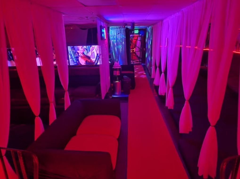 Twist SF San Francisco swinger club playrooms