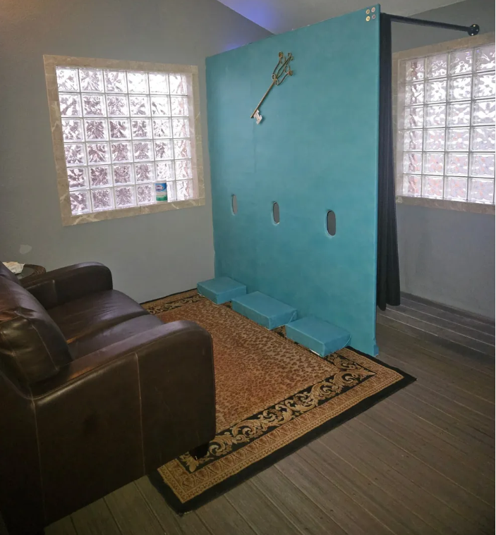 PK Social Club Pokher Knights gloryhole