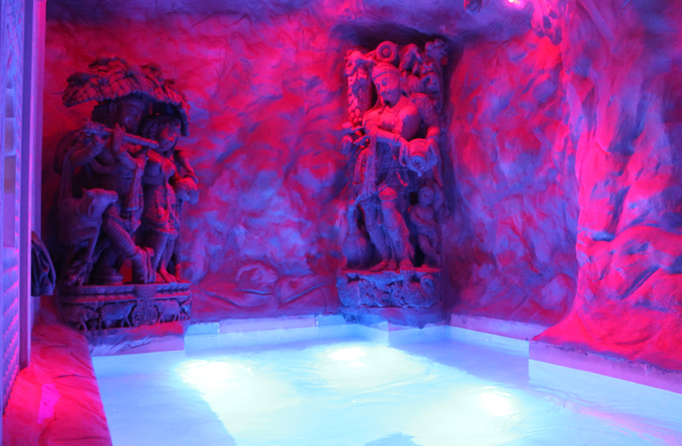 Eclipse Paris wet spa