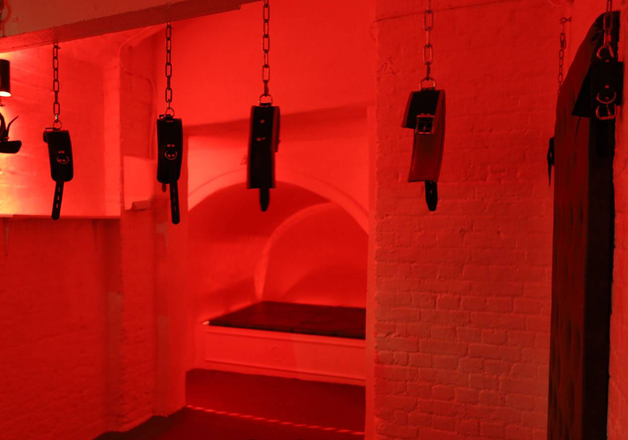 Le Boudoir London swinger club dungeon