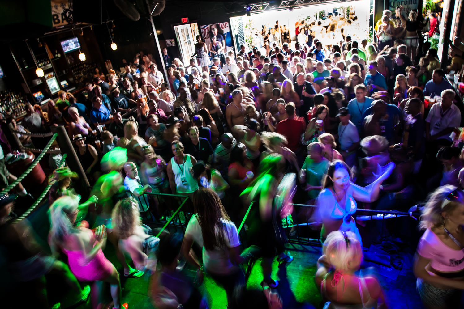 Naughty Nawlins daytime bar takeover