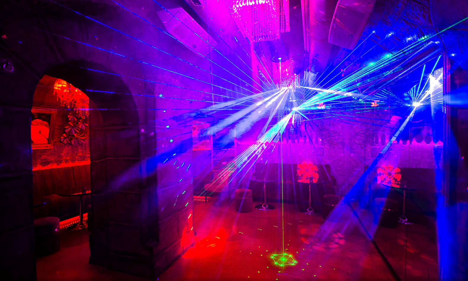 Paris Taken Club nightclub