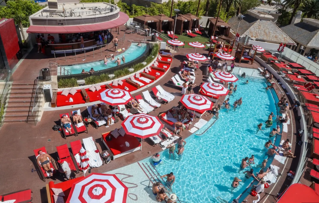 Mandalay Beach Club topless pool Vegas review