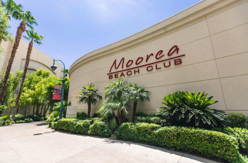 Moorea Beach club exterior